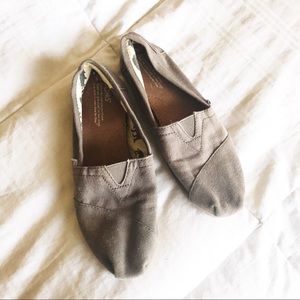 TOMS Gray, Flat, Canvas Slip Ons 8.5W